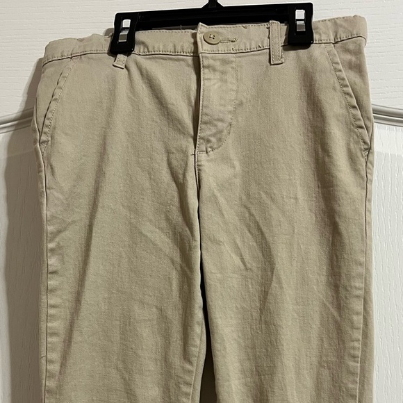 Girls khakis - Picture 2 of 7